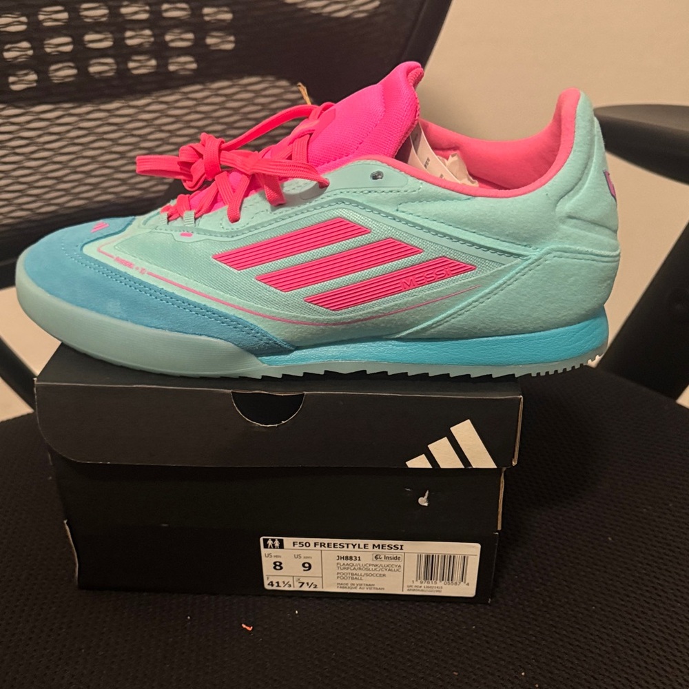 Adidas F50 Freestyle Messi Turquoise and Pink Shoes